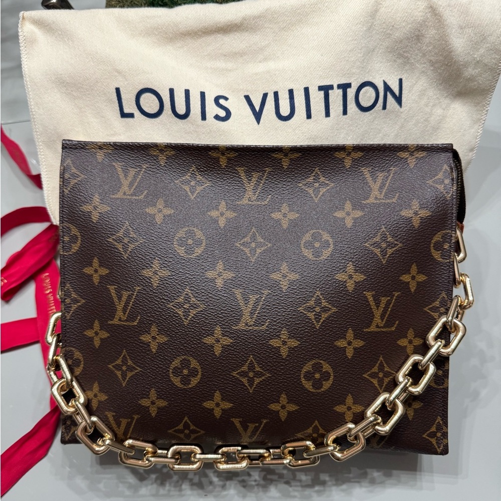 SOLD!! Louis Vuitton Brown Monogram 26 Toiletry Bag with Gold Chain and insert